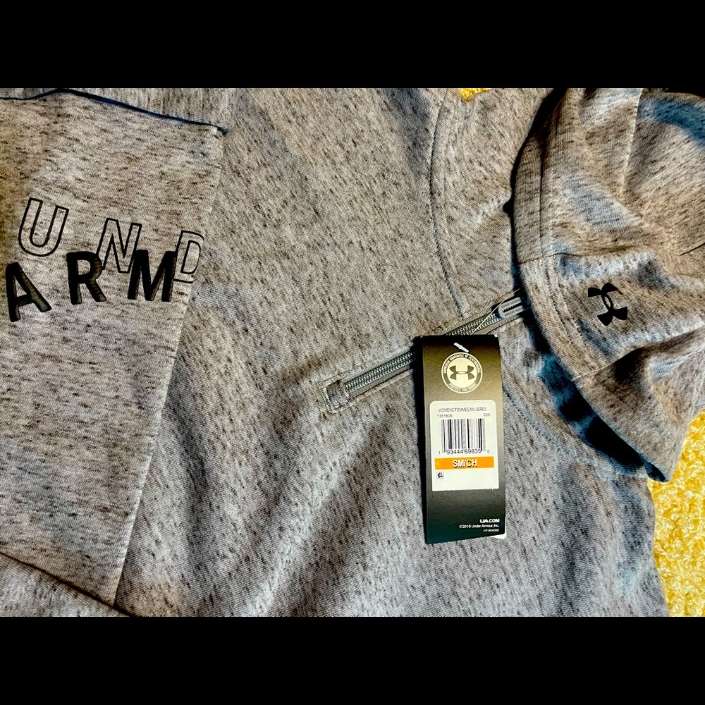 Gray under armor hoodie S